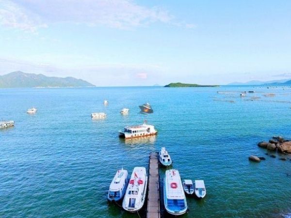 You can go to Monkey Island Nha Trang by boat